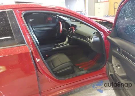 2018 Honda Accord Sport 2.0T from USA, damaged, VIN 1HGCV2F33JA033499